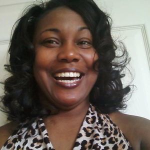 Meet your Posher, Joneva